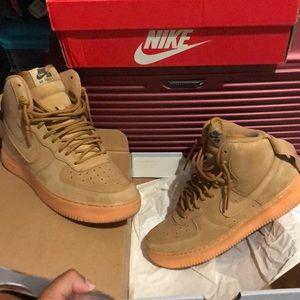 Air Force 1 high WB